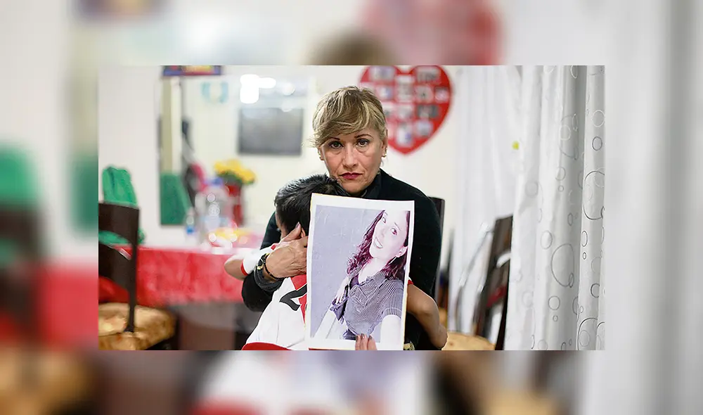 Madre de Erika Oblitas. Para cuidar a sus dos nietos, Lilian Morales tuvo que dejar de trabajar. Madre de Erika Oblitas. Para cuidar a sus dos nietos, Lilian Morales tuvo que dejar de trabajar.