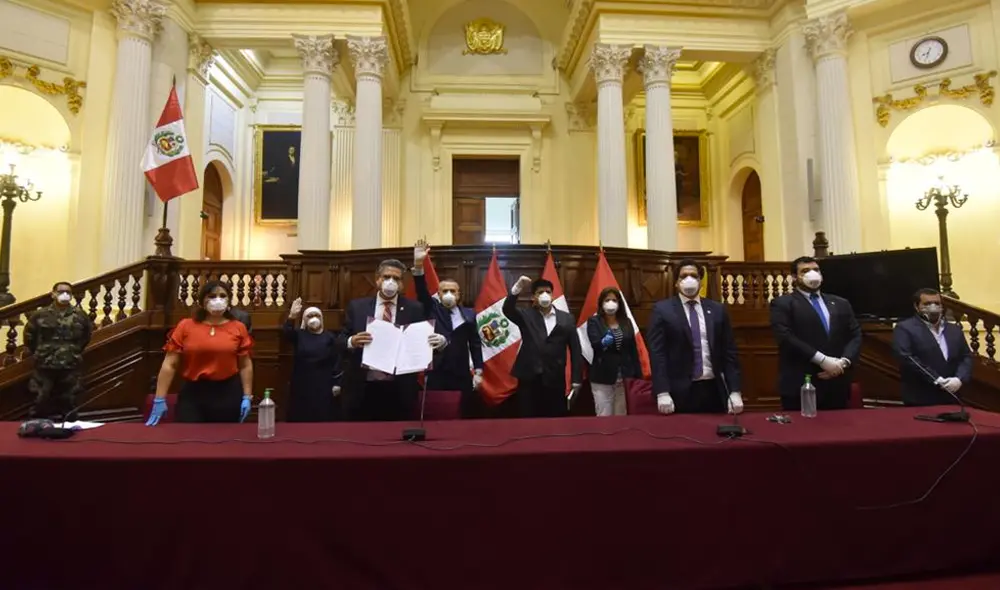 Parlamento promulga la autógrafa de retiro de 25% de AFP. Foto: Melissa Merino. Parlamento promulga la autógrafa de retiro de 25% de AFP. Foto: Melissa Merino.