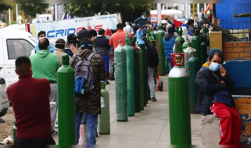 Luis Barsallo, el ‘chalaco’ que vende balones de oxígeno al precio justo, es elogiado por su amado Sport Boys.
