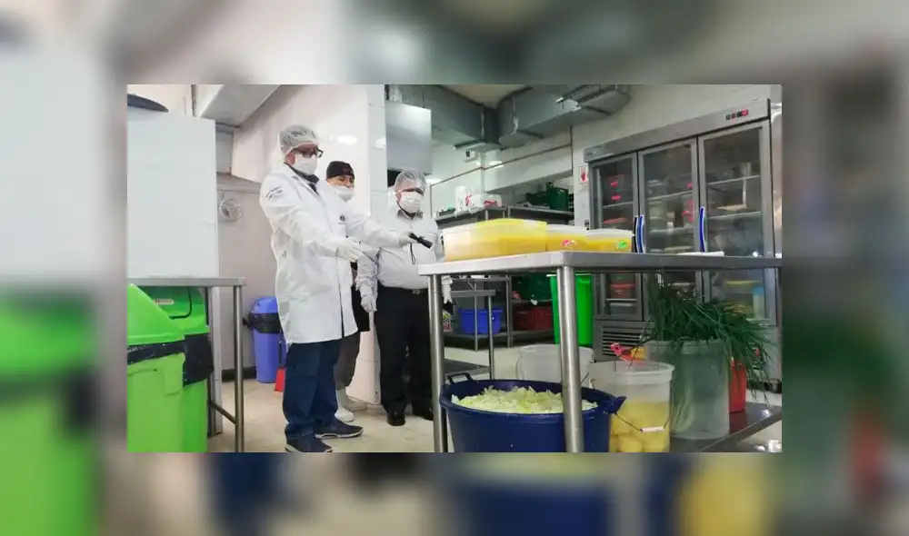 Cierran pollerías en el centro de Lima por insalubridad. Créditos: Difusión. Cierran pollerías en el centro de Lima por insalubridad. Créditos: Difusión.