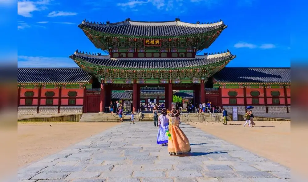 BTS, Palacio Gyeongbokgung