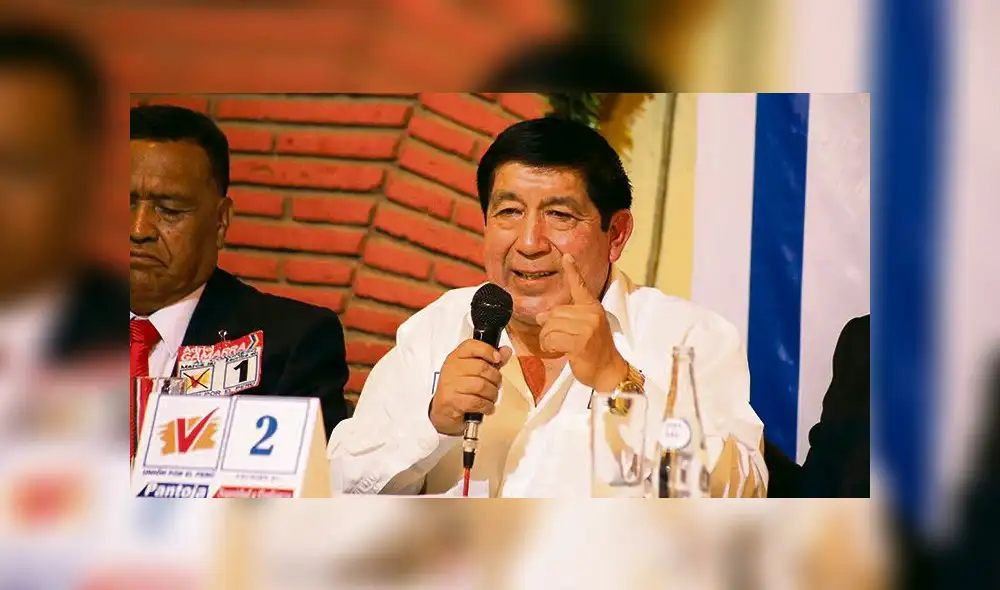 en la mira. Rubén Pantoja, legislador de UPP, no solo se subió a vuelo humanitario, también lo hicieron sus familiares. en la mira. Rubén Pantoja, legislador de UPP, no solo se subió a vuelo humanitario, también lo hicieron sus familiares.