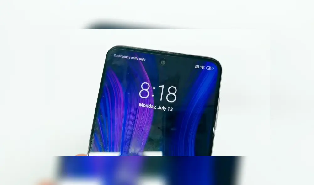 El Redmi Note 9 Pro de Xiaomi posee una cámara frontal de 16MP en un agujero de pantalla. Foto: Daniel Robles