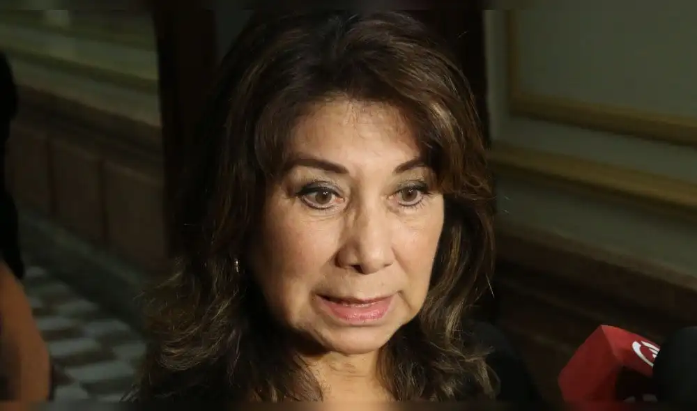 Cecilia Valenzuela pelea con Martha Chávez por caso de 'tocamientos' de Moisés Mamani