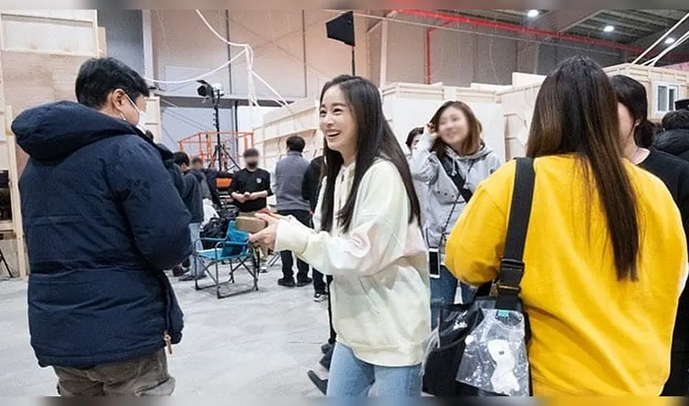 Durante San Valentín, Kim Tae Hee pasó el día con sus compañeros de trabajo en "Hi Bye, Mama!"