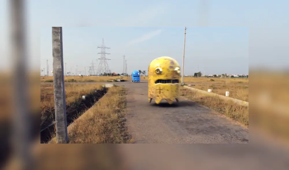 Escapar de los fantasmas, recoger fruta y un bar temático de los ochenta es lo que ofrece un laberinto de Pac-Man de tamaño real.