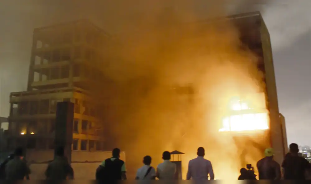 Otro incendio inexplicable en el Centro de Lima