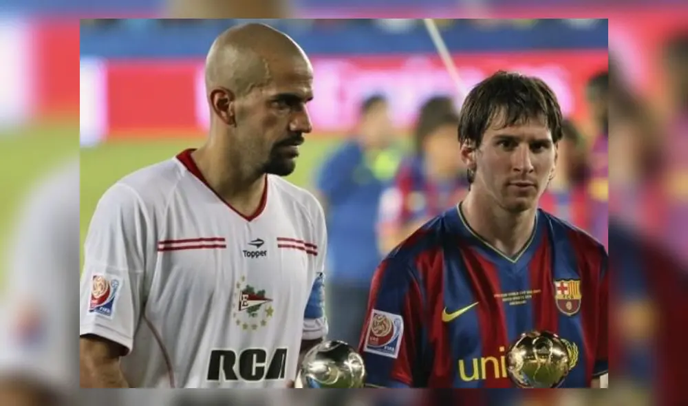 Juan Sebastián Verón y Lionel Messi. Foto: Crackdeportivo