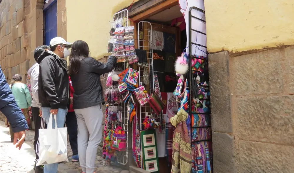 Tiendas de artesanías abrieron sus puertas. Foto: La República