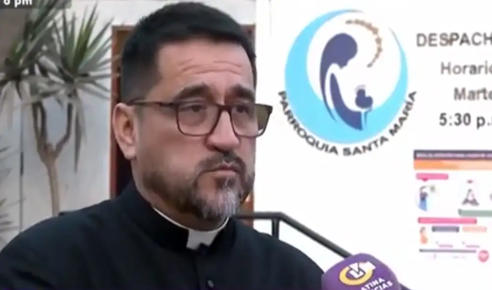 Para el padre Omar y personas de su entorno esto podría ser una amenaza por sus comentarios políticos. Foto: captura Latina Noticias Para el padre Omar y personas de su entorno esto podría ser una amenaza por sus comentarios políticos. Foto: captura Latina Noticias