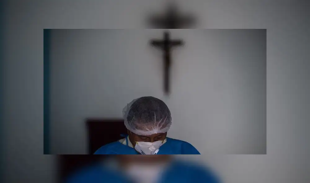 Ministerio de Salud explica los procedimientos a seguir en el caso de muerte por COVID-19. Foto: Michael Ramón/La República Ministerio de Salud explica los procedimientos a seguir en el caso de muerte por COVID-19. Foto: Michael Ramón/La República