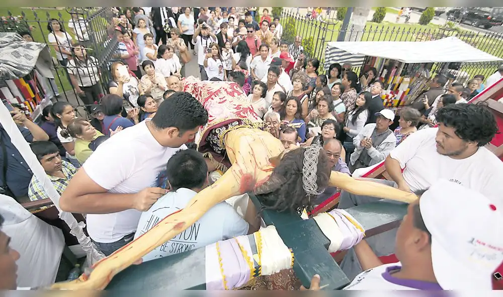 Bajo la lluvia o el sol inclemente: miles llegan a Trujillo en peregrinación Bajo la lluvia o el sol inclemente: miles llegan a Trujillo en peregrinación