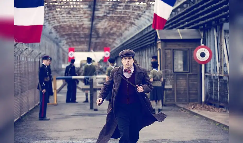 Jesse Eisenberg encarna al famoso mimo Marcel Marceu en el drama bélico "Resistencia". (Foto: iMDb)