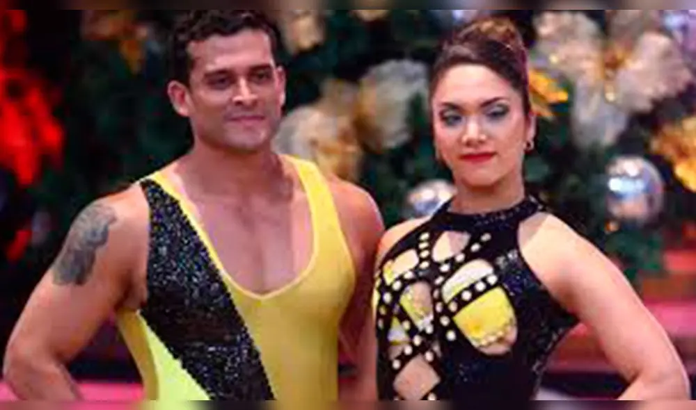 Pareja se muestra más enamorada que nunca pese a declaraciones de Karla Tarazona Pareja se muestra más enamorada que nunca pese a declaraciones de Karla Tarazona