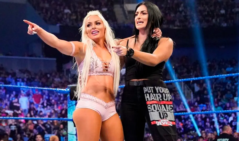 Las luchadoras de WWE lanza rutina en Tik Tok. Foto: WWE
