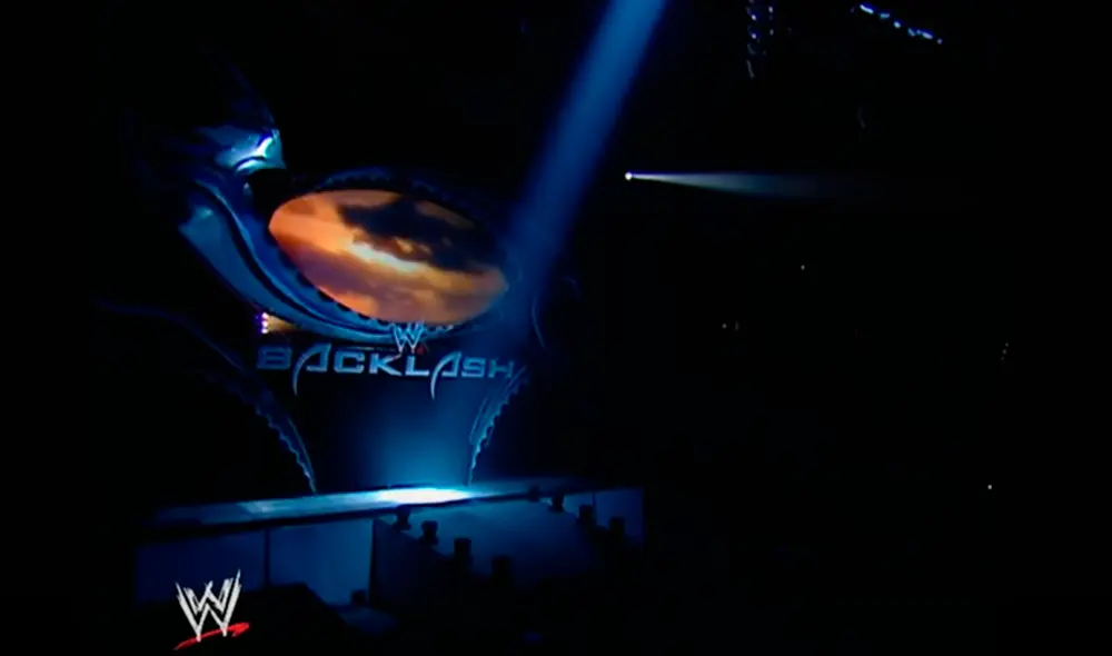 Shawn Michaels hizo pareja con "Dios" para enfrentar a Vince y Shane McMahon en Backlash 2006. | Foto: WWE