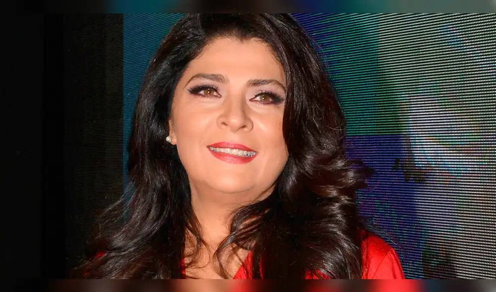 Victoria Ruffo conmueve a peruanos con fotos de su viaje a Cusco 