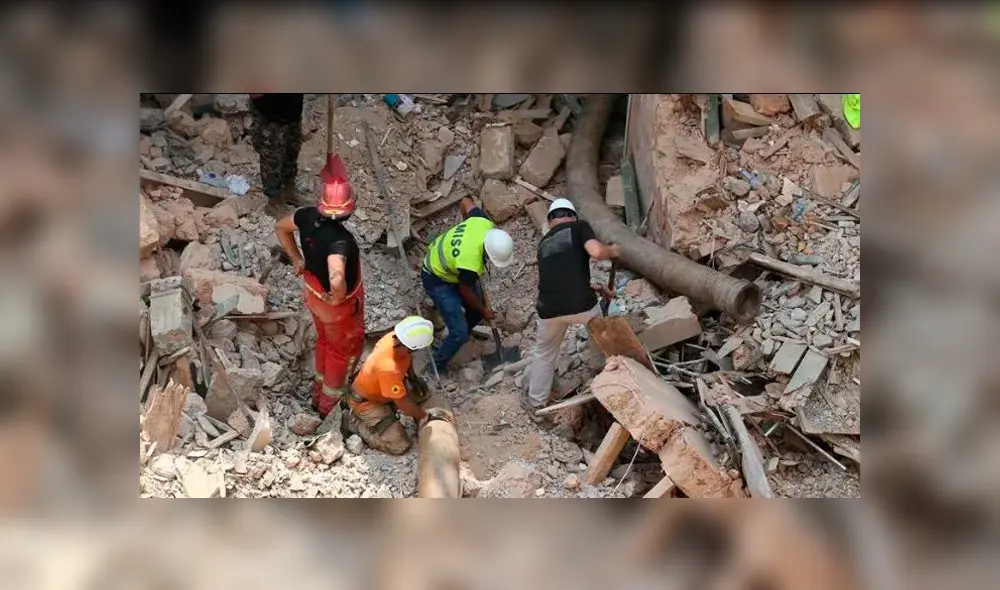 Sensor había detectado signos de latidos y respiración de un posible sobreviviente atrapado en un edificio. Foto: EFE Sensor había detectado signos de latidos y respiración de un posible sobreviviente atrapado en un edificio. Foto: EFE
