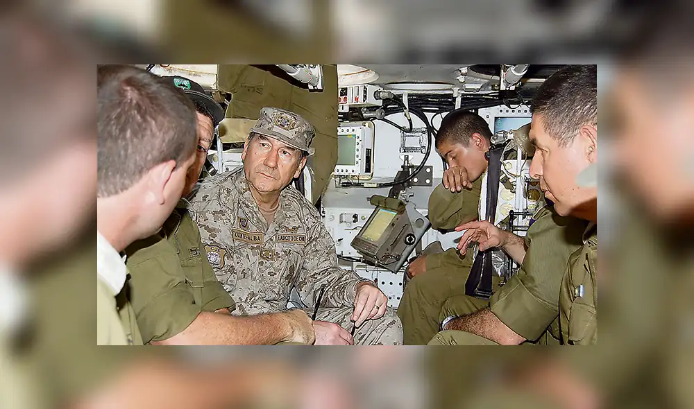 Desfalco. Juan Miguel Fuente-Alba, general en retiro del Ejército chileno, acusado de malversar fondos reservados. Desfalco. Juan Miguel Fuente-Alba, general en retiro del Ejército chileno, acusado de malversar fondos reservados.