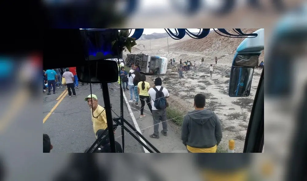 Accidente fue protagonizado por dos buses interprovinciales. Accidente fue protagonizado por dos buses interprovinciales.