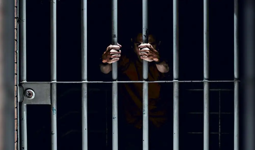 Sentencian a un hombre a cadena perpetua por robar billetera con 9 dólares Sentencian a un hombre a cadena perpetua por robar billetera con 9 dólares