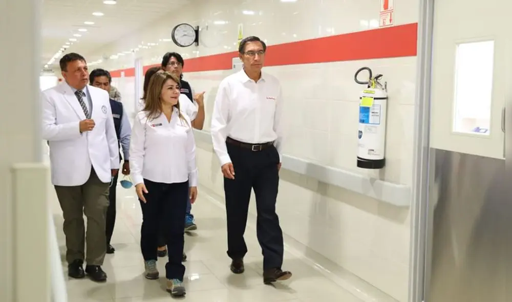 Vizcarra supervisó hospital en Ate para atención por coronavirus Vizcarra supervisó hospital en Ate para atención por coronavirus
