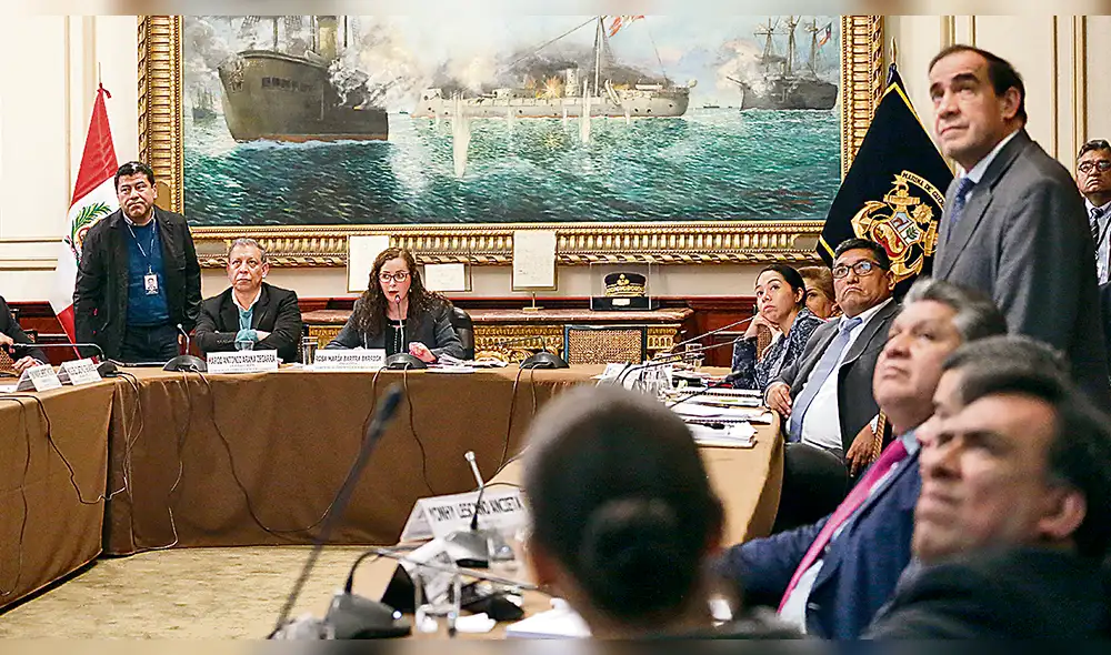 Insistirían en incluir la no reelección de congresistas en la bicameralidad