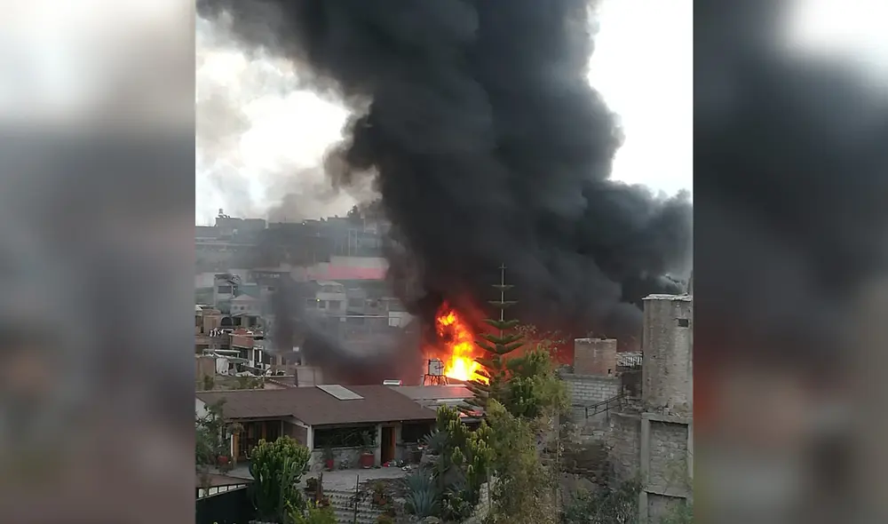 Hasta el momento, se desconoce las causas del incendio. Foto: Captura de Facebook. Hasta el momento, se desconoce las causas del incendio. Foto: Captura de Facebook.