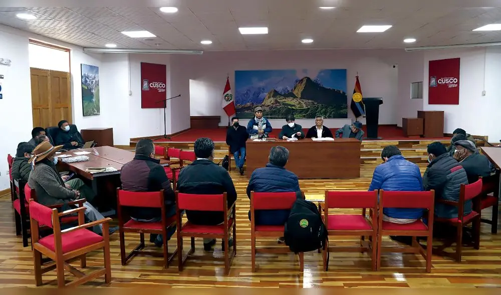 organizaciones. No descartan iniciar medidas si Gobierno atiende problemas urgentes de la región organizaciones. No descartan iniciar medidas si Gobierno atiende problemas urgentes de la región