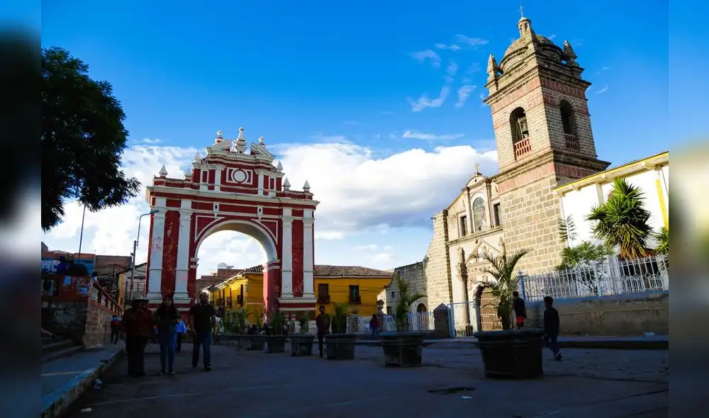 Ayacucho: el turismo se redujo por paro en contra de la corrupción