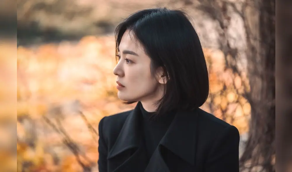 The Glory Song Hye-kyo as Moon Dong-eun in The Glory Cr. Graphyoda/Netflix © 2022 The Glory Song Hye-kyo as Moon Dong-eun in The Glory Cr. Graphyoda/Netflix © 2022