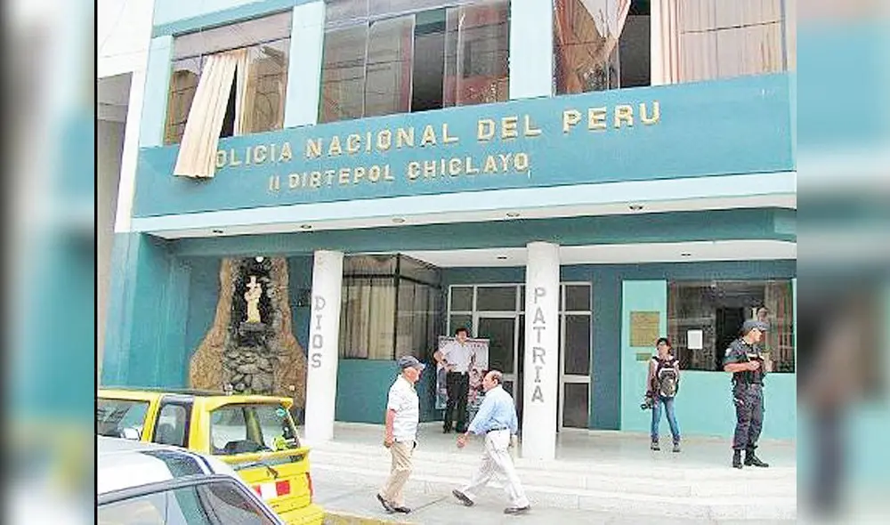 Policia con Covid-19 Policia con Covid-19