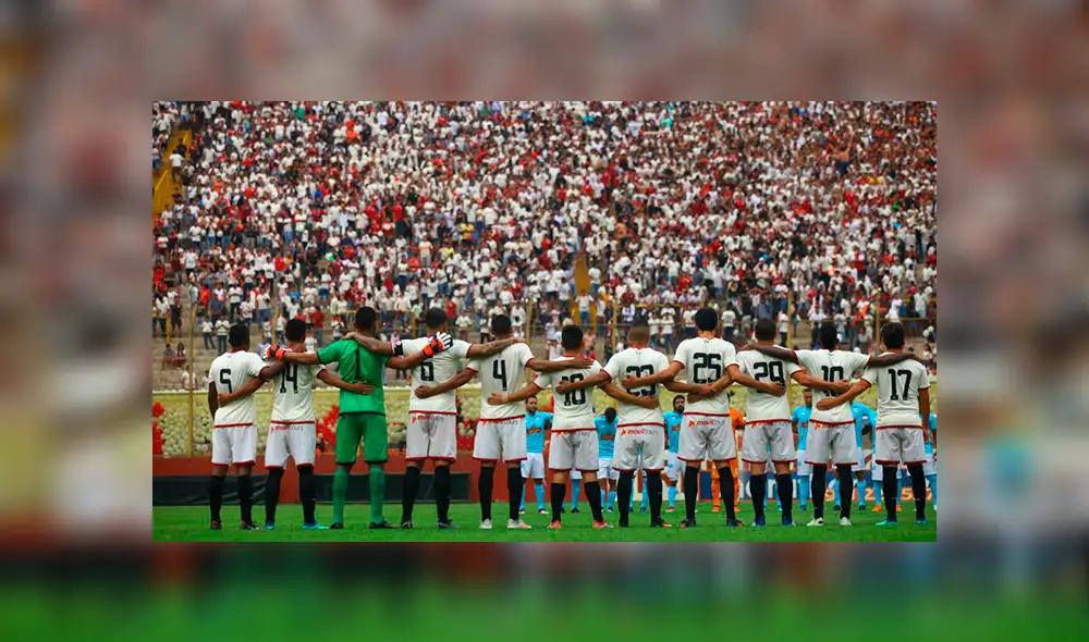 Universitario rindió homenaje a los hinchas por su apoyo este año [VIDEO]