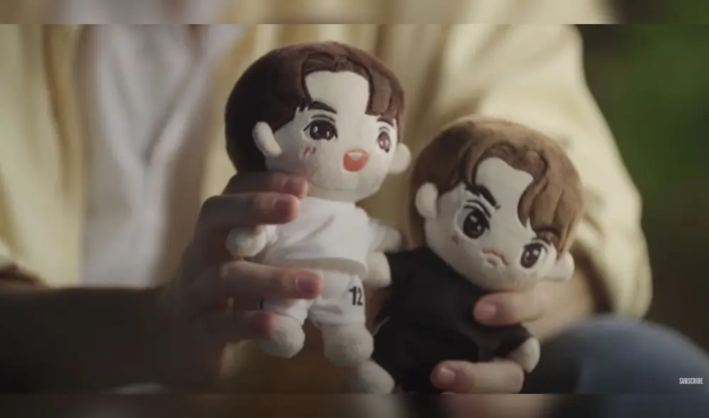 Los muñecos de Bright y Win han causado furor entre la audiencia del drama tailandés. Crédito: captura Still 2gether