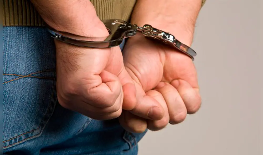 El sujeto tiene 43 años de edad.