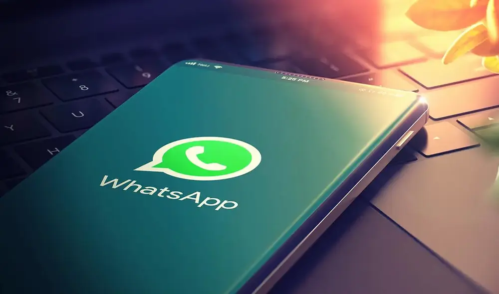 Entre la variedad de funciones que ofrece WhatsApp, existe la opción para crear GIF. Foto: Tashatuvango