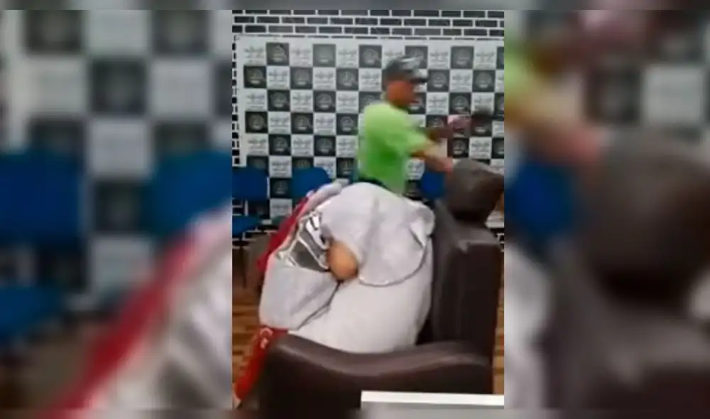 Adolescente es atacado a balazos mientras transmitía en vivo su cambio de look
