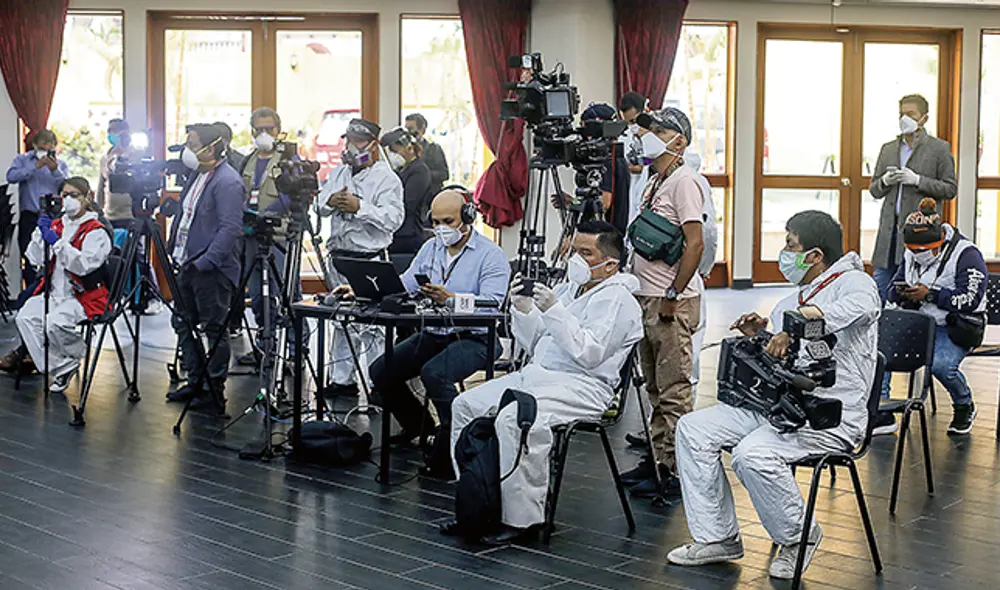 Misión. El 80% de los hombres y mujeres de prensa del interior del país son independientes y no tienen seguro que los respalde. Fotos: Aldair Mejía. Misión. El 80% de los hombres y mujeres de prensa del interior del país son independientes y no tienen seguro que los respalde. Fotos: Aldair Mejía.