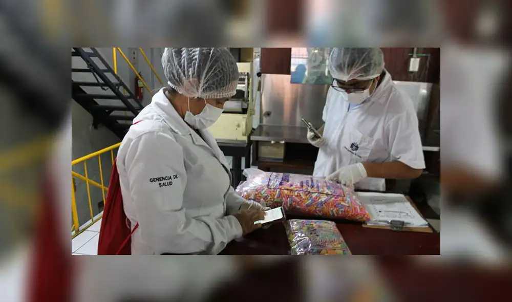 Personal de Fiscalización, Sanidad y Defensa Civil de la comuna metropolitana  se encargaron de operativo. (Foto: Municipalidad de Lima)