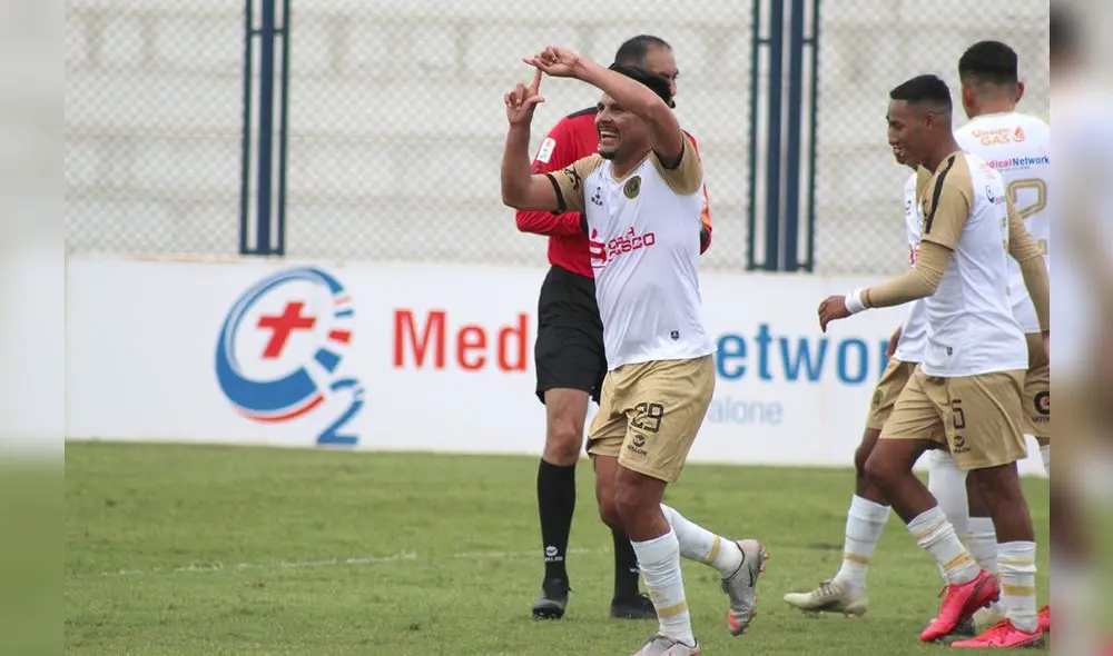 Pósito selló la victoria imperial con su remate de penal (Foto: Liga 1)