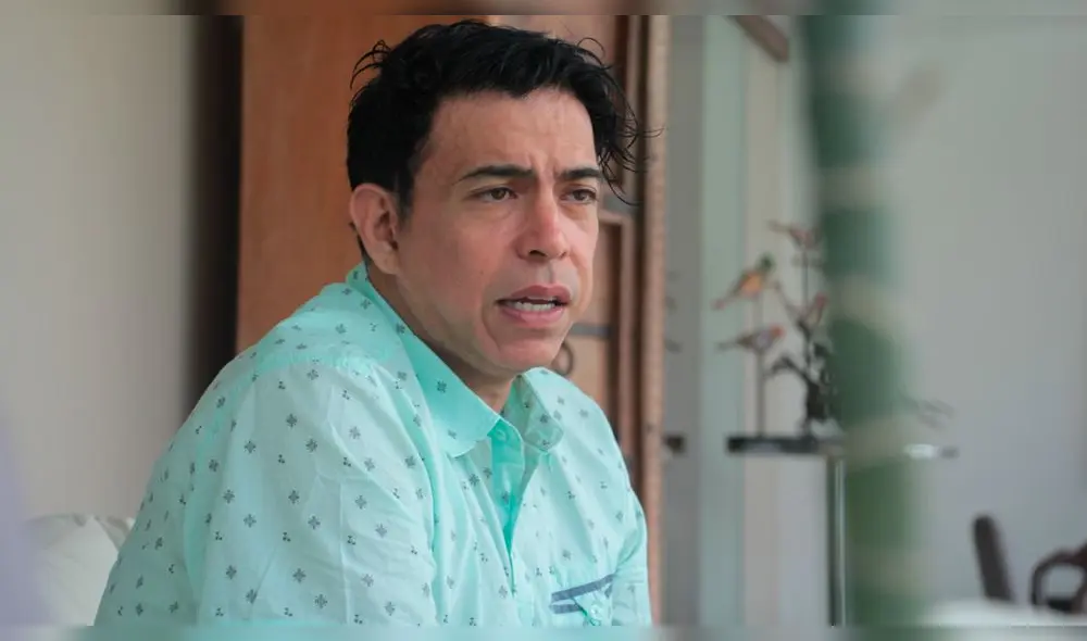 Ernesto Pimentel pide que oren por la salud de su hijo Gael