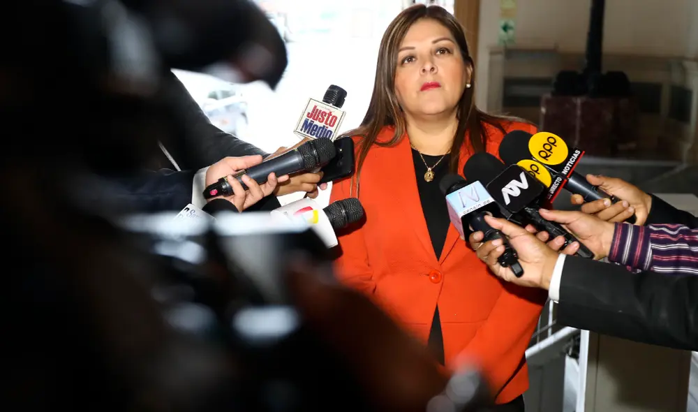 Karina Beteta Karina Beteta