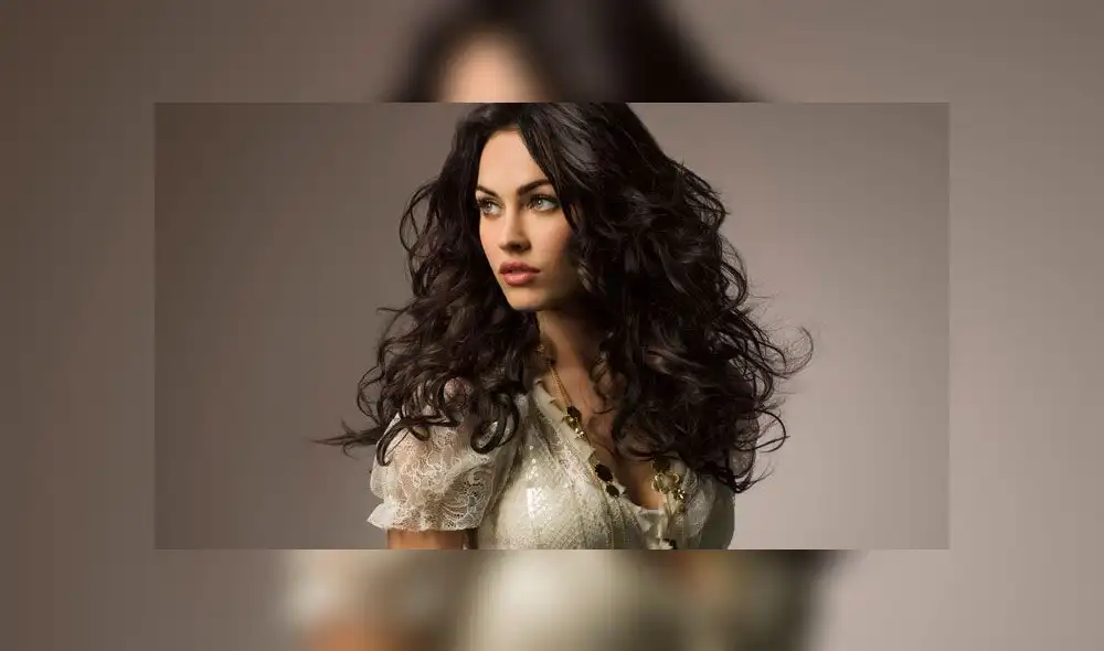 Megan Fox recrea sensual escena de Transformers [FOTO]