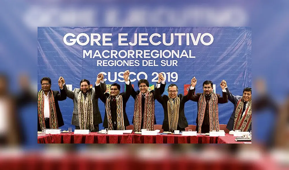 CÓNCLAVE REGIONAL. Siete gobernadores del Sur y sus técnicos elaboraron una agenda para presentársela al Ejecutivo nacional. CÓNCLAVE REGIONAL. Siete gobernadores del Sur y sus técnicos elaboraron una agenda para presentársela al Ejecutivo nacional.
