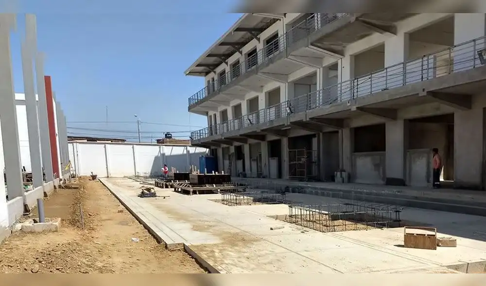 Sullana: denuncian paralización de trabajos en colegio Carlos Augusto Salaverry
