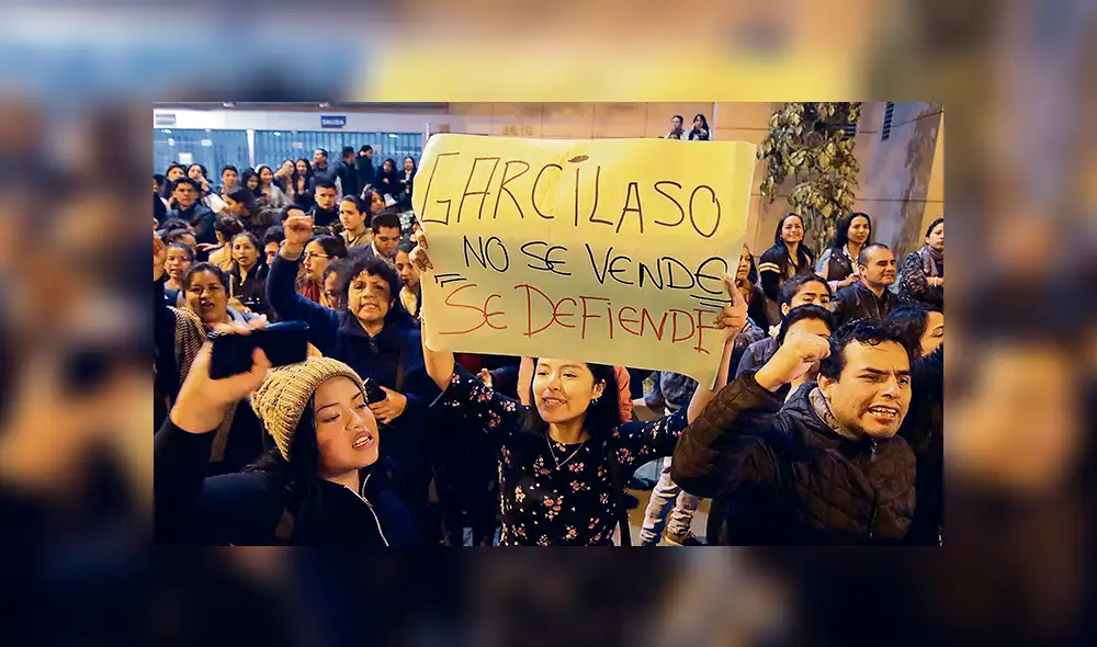 Minedu y Pronabec lanzarán el próximo año becas para alumnos de universidades sin licencia