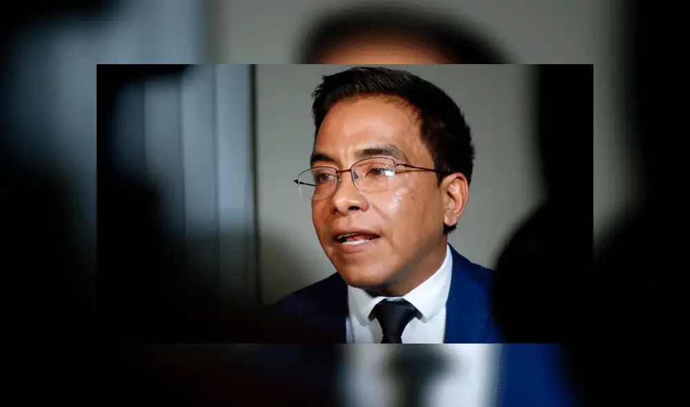 Roberto Vieira no podrá salir del país tras orden de juez supremo