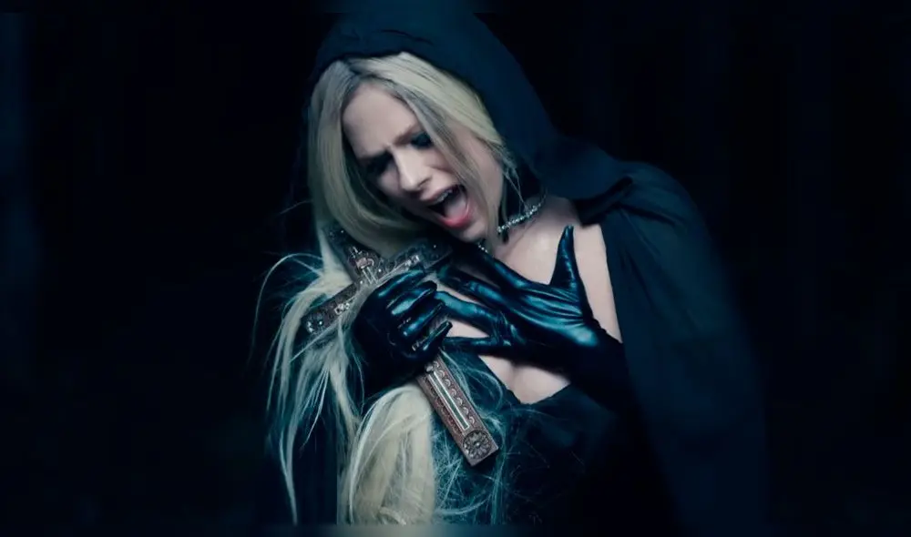 La cantante presentó material audiovisual que marca una nueva etapa en su carrera artística La cantante presentó material audiovisual que marca una nueva etapa en su carrera artística