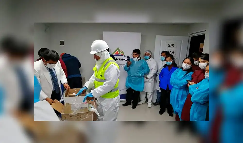 Se concretó la entrega de un lote de equipos e implementos médicos al Hospital de Espinar.