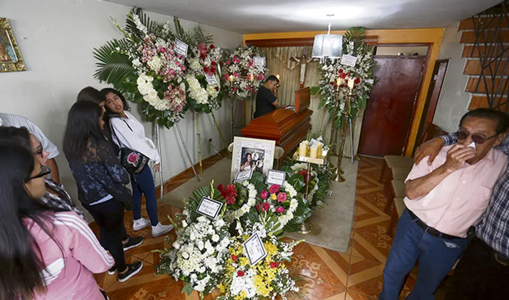 Sepelio. Los restos de Alexandra serán sepultados hoy a las 5 p.m. en el                  cementerio Parque del Recuerdo de la región Callao.